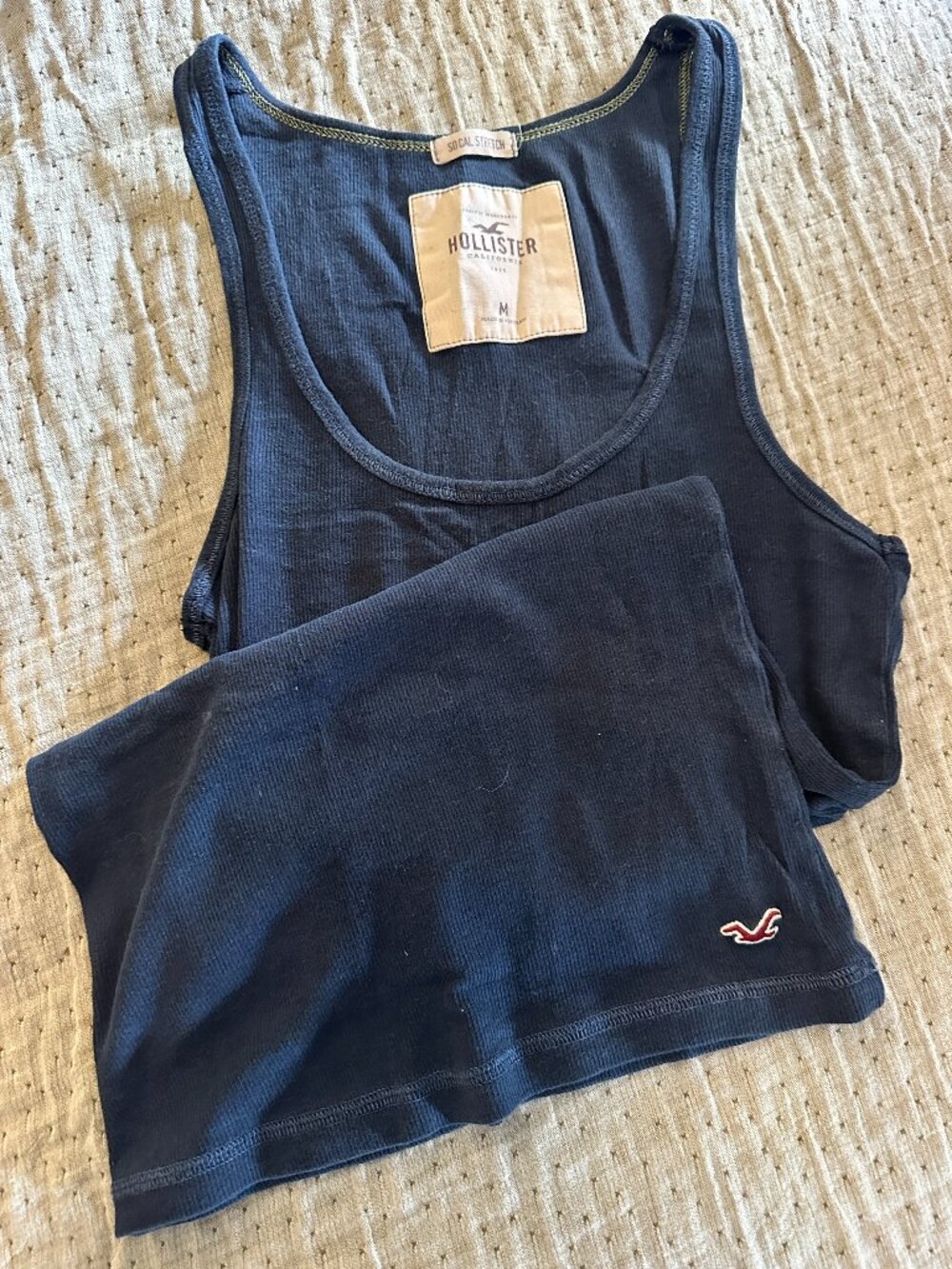 Hollister Ribbed Tank Top Women’s Medium Navy Blue Stretch Cami Basic